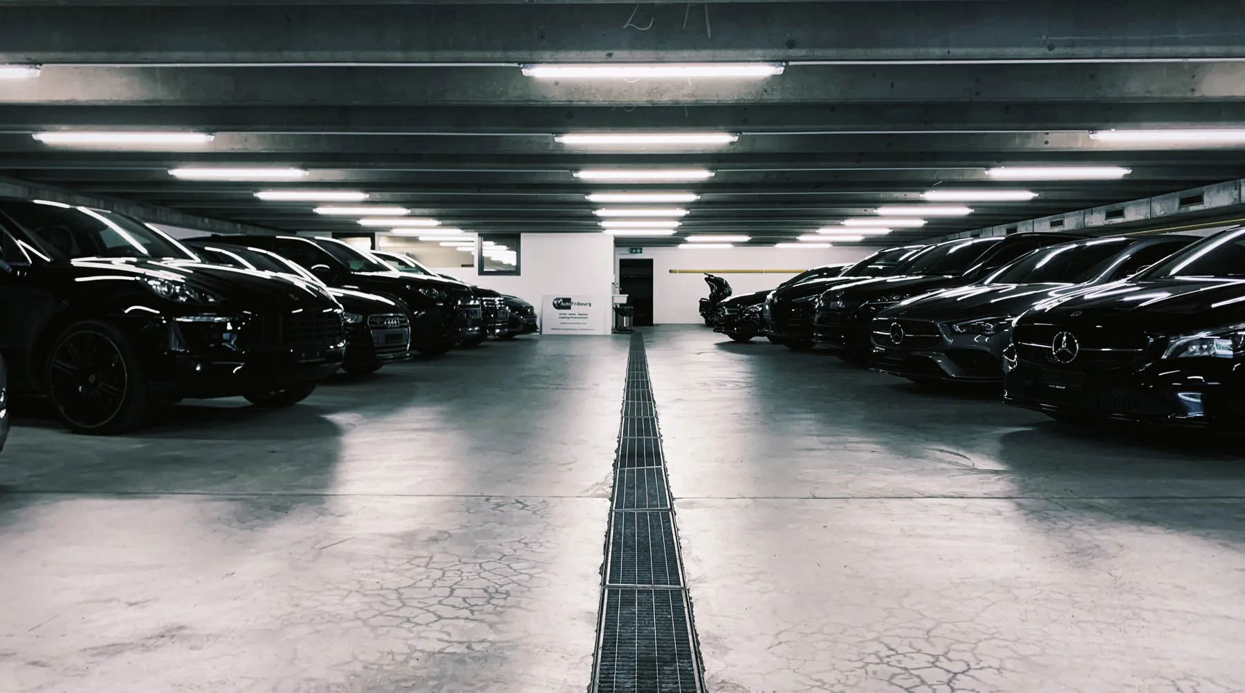 Showroom Auto Fribourg